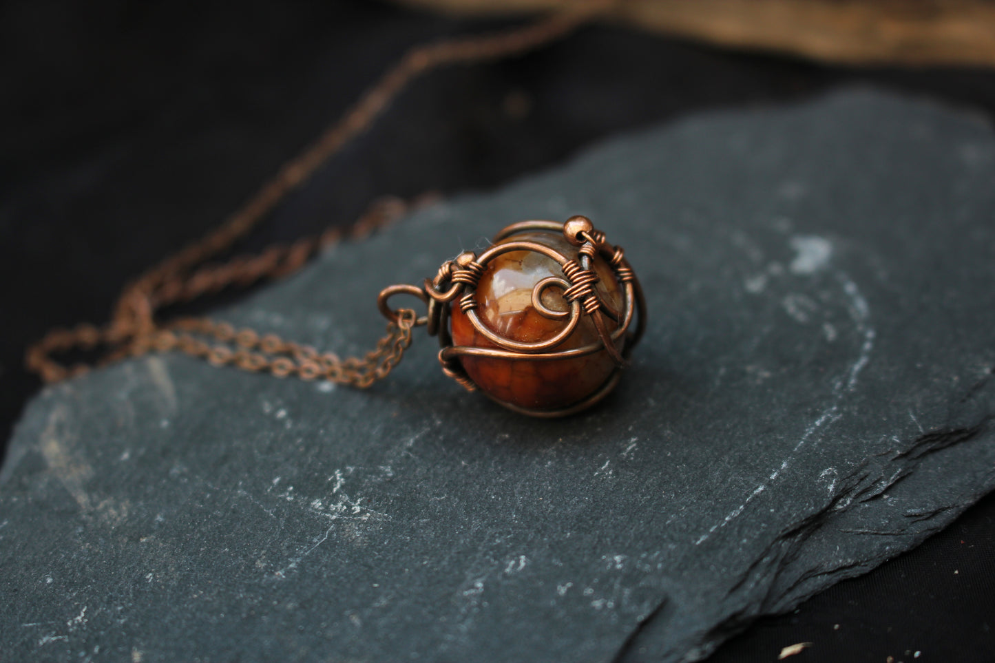 Dragon vein agate copper wire wrapped pendant necklace with adjustable chain