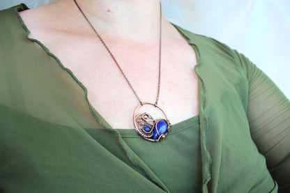 Boho handmade gemstone pendant necklace in copper setting