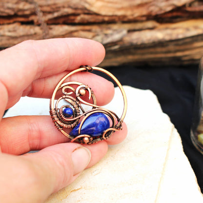 Natural stone jewelry necklace with handcrafted copper design