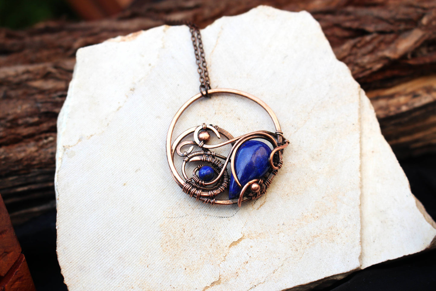 Elegant boho copper necklace with handmade gemstone pendant