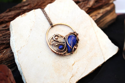 Detail of handmade artisan gemstone necklace with copper wire