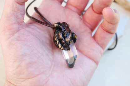 Handmade forest necklace with elegant leaf design