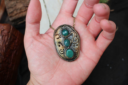 Nature inspired fantasy necklace with green agate and rustic handcrafted design