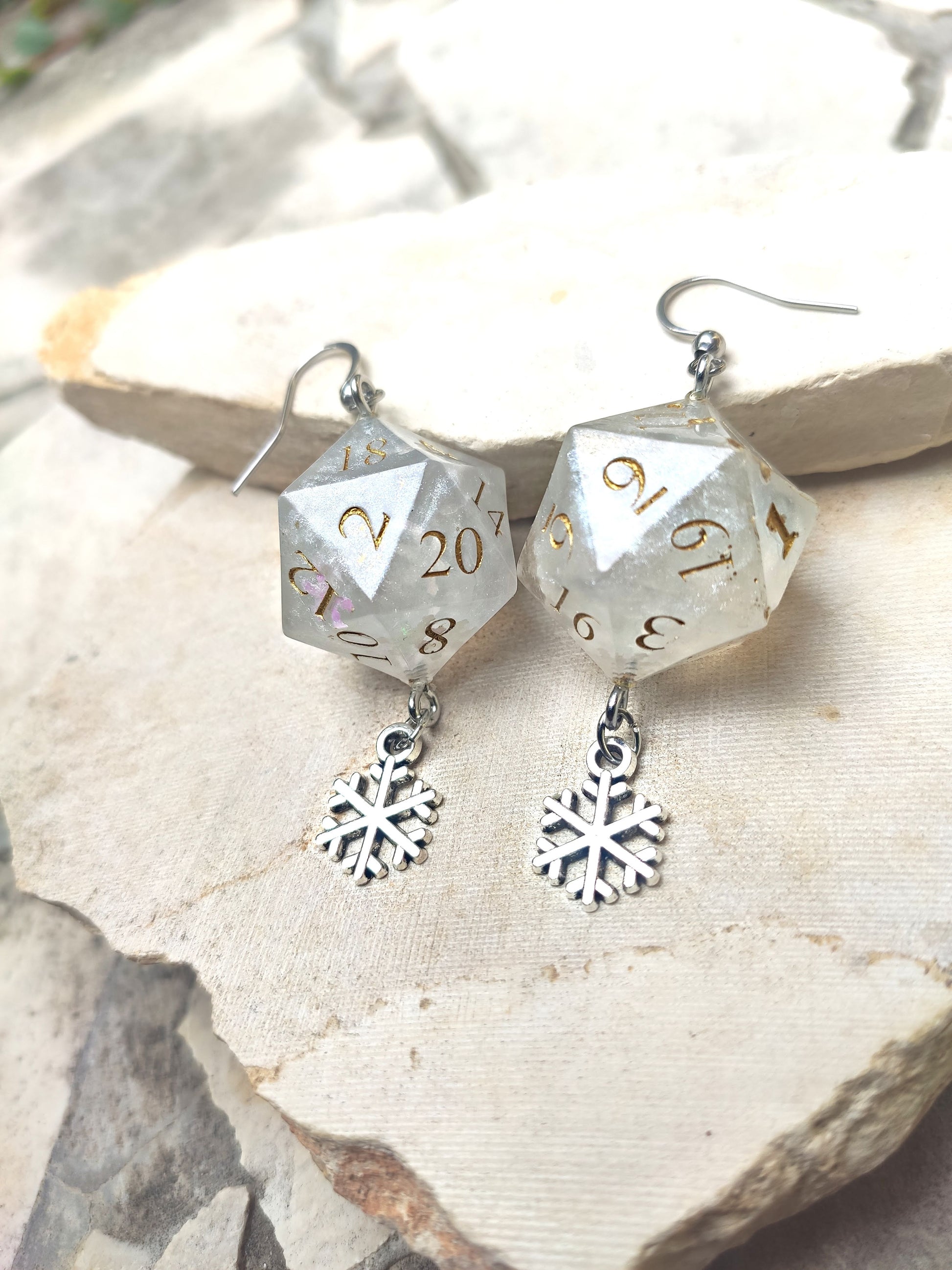 D20 earrings handmade, perfect gamer gift for role playing fans