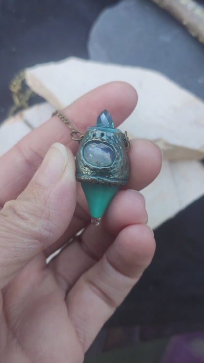 Glowing Turquoise Potion Pendant Necklace – Enchanted Forest Fantasy Jewelry